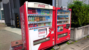 コカ・コーラ自販機 本社工場